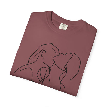 Lesbian Minimal Line art for Women Line Art Kiss shirt Kiss Women T-shirt for women