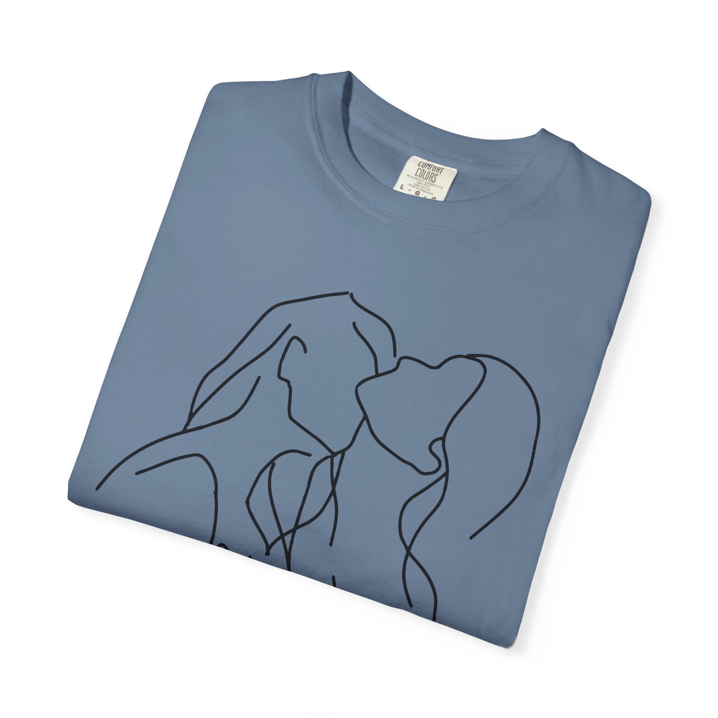 Lesbian Minimal Line art for Women Line Art Kiss shirt Kiss Women T-shirt for women