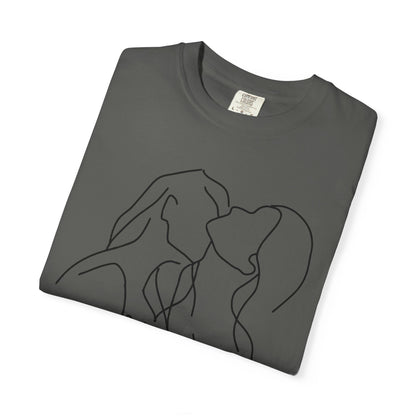 Lesbian Minimal Line art for Women Line Art Kiss shirt Kiss Women T-shirt for women
